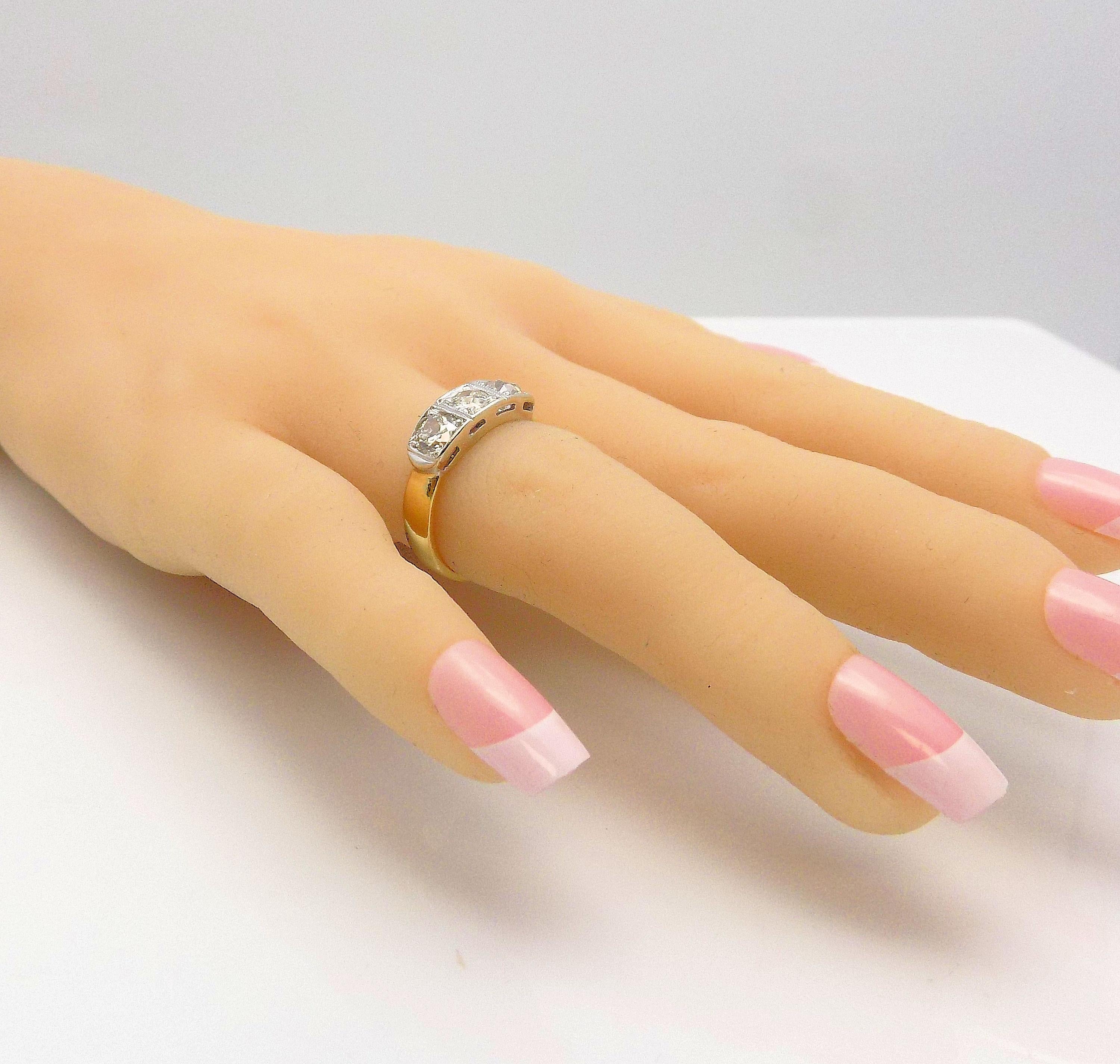 Three-Stone Diamond Ring In Good Condition For Sale In Dallas, TX