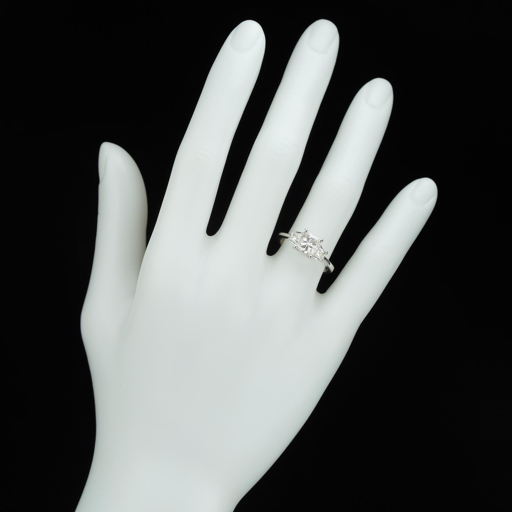 Women's or Men's Three-Stone Diamond Ring For Sale