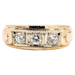 Three-Stone Diamond Ring in 14k Yellow Gold