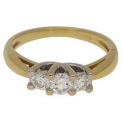 Three-Stone Diamond Ring in 18 Karat Yellow Gold 0.48 Carat