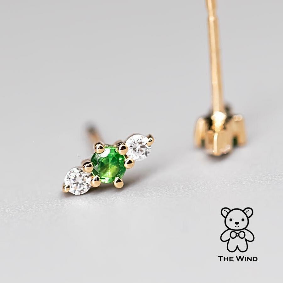 Three Stone Diamond Tsavorite Garnet Stud Earrings 18K Yellow Gold In New Condition For Sale In Suwanee, GA