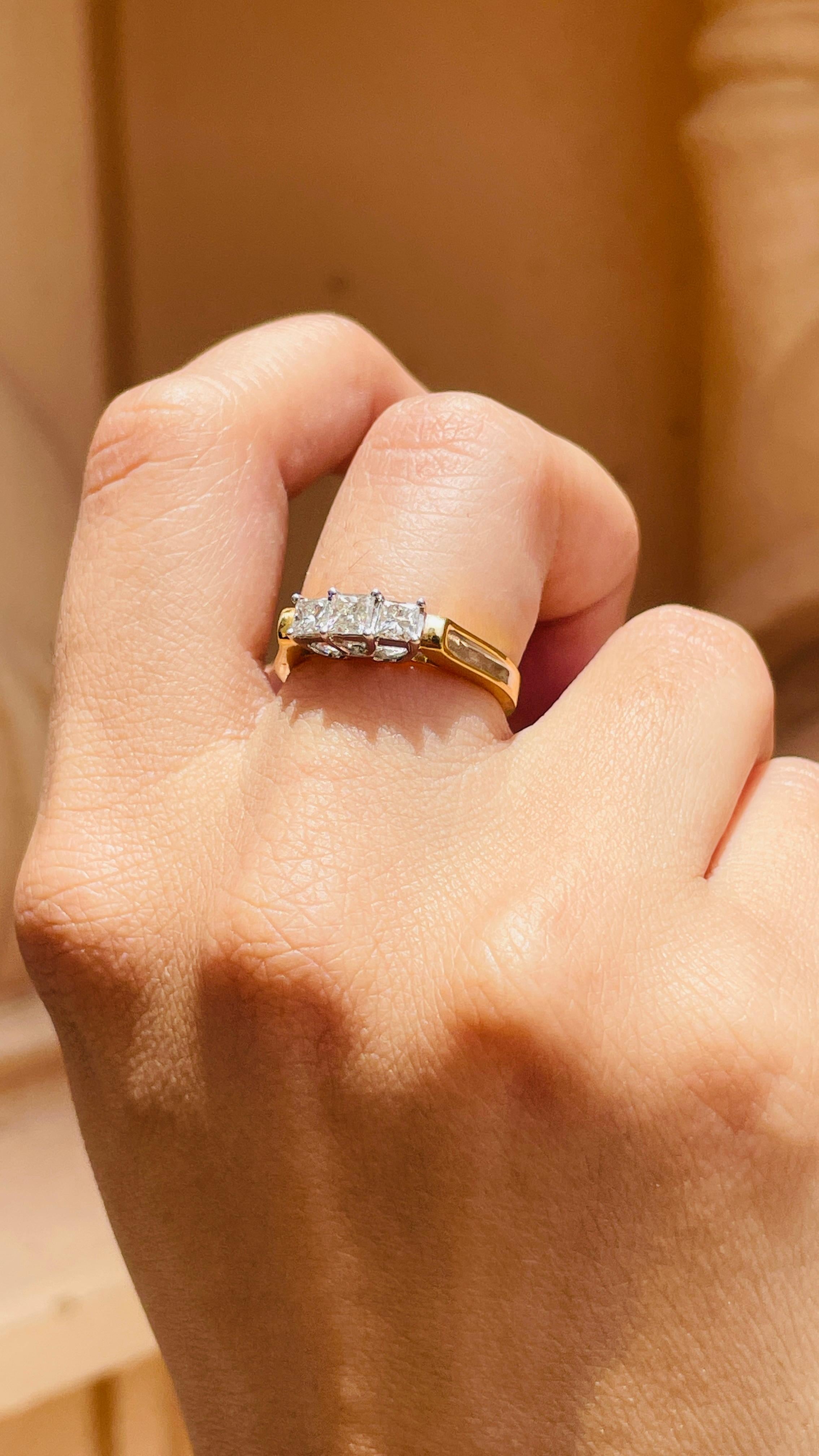 For Sale:  Unisex Diamond Three Stone Engagement Ring in 18 Karat Yellow Gold 10