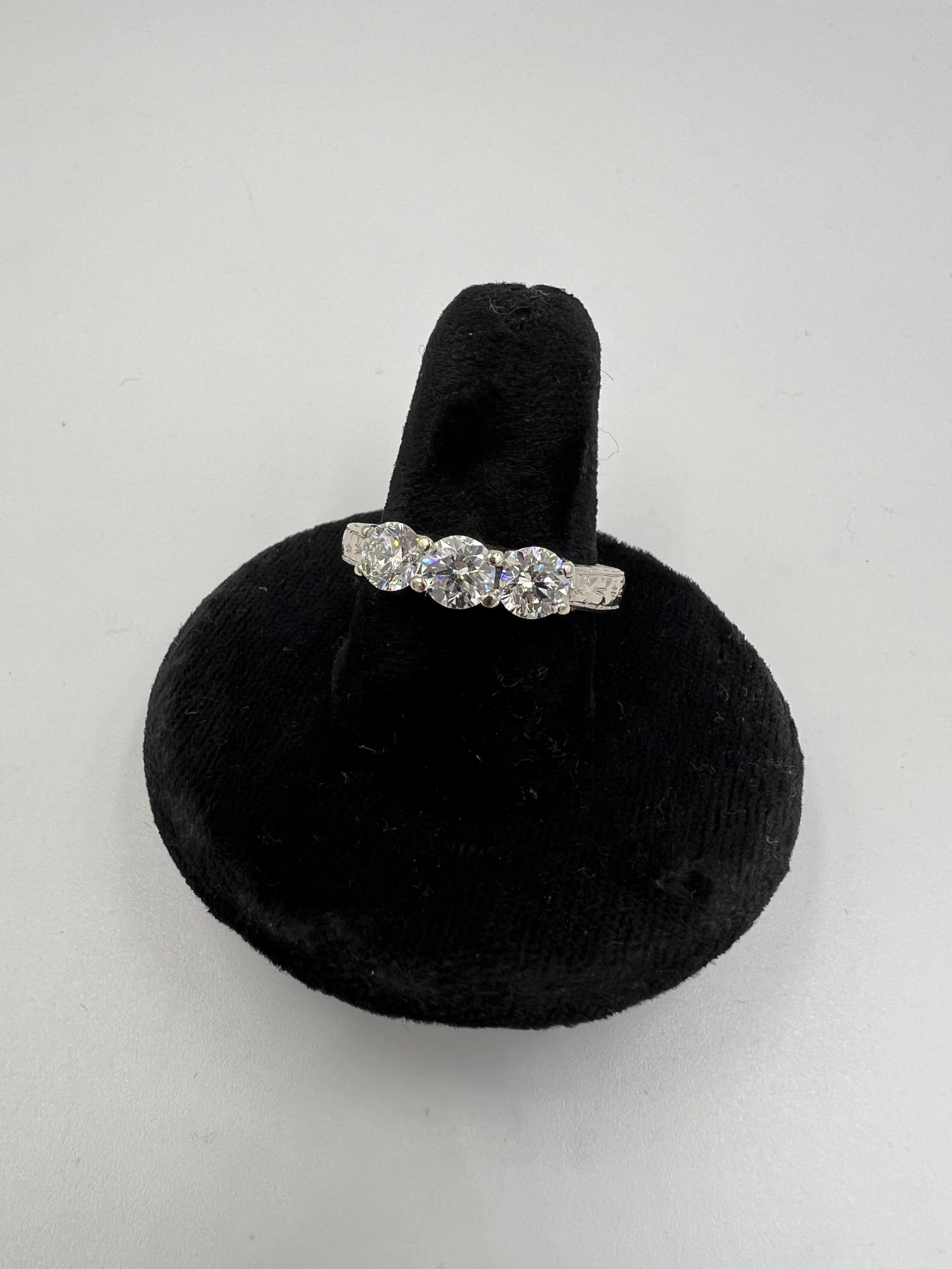 Three Stone Diamond White Gold Engagement Ring For Sale 1