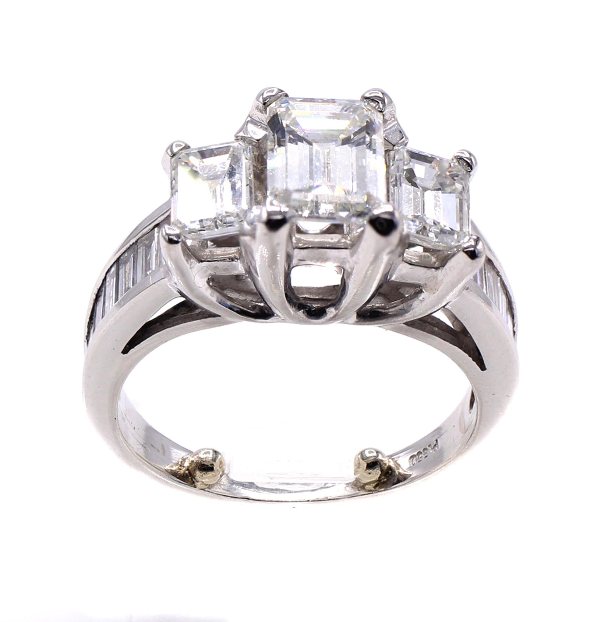 Three Stone Emerald Cut Diamond Platinum Engagement  Ring  In New Condition For Sale In New York, NY