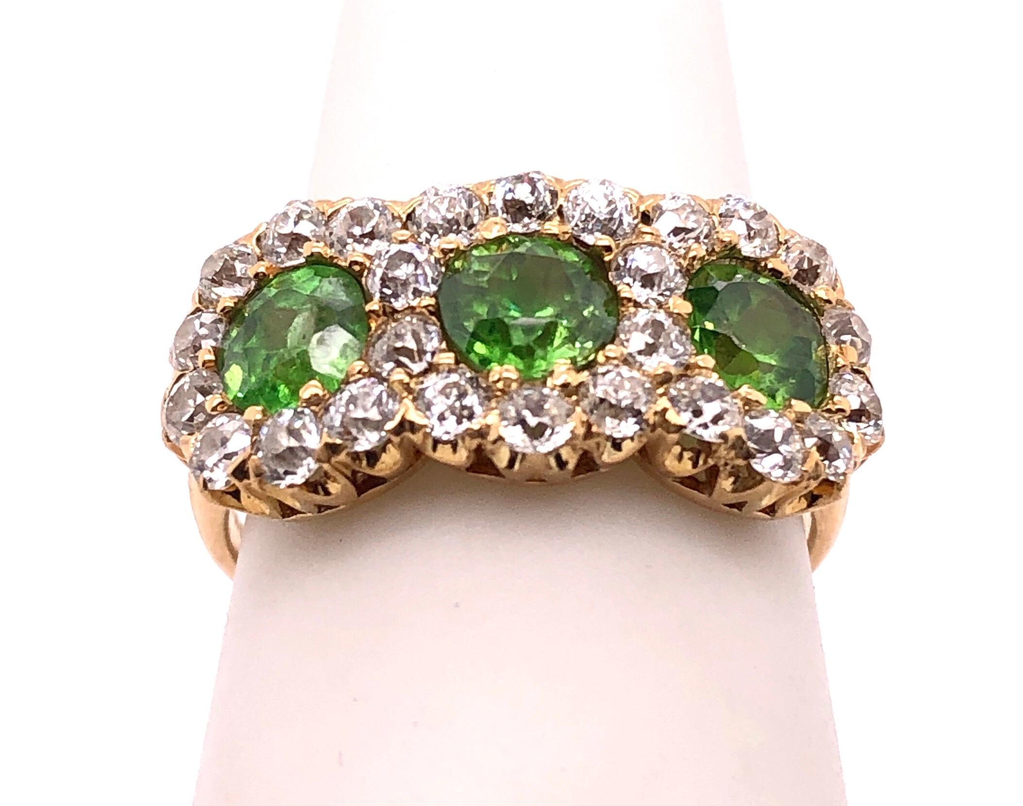 Three-Stone Emerald and Diamond Modern Ring For Sale 3