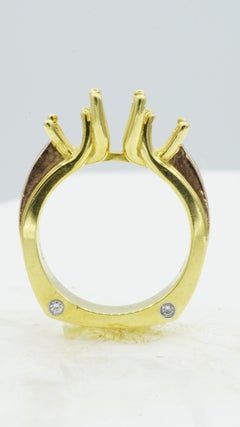 Three-Stone Engagement Ring Tri-Color Platinum, 18kt Yellow and Rose, New, 10.8g