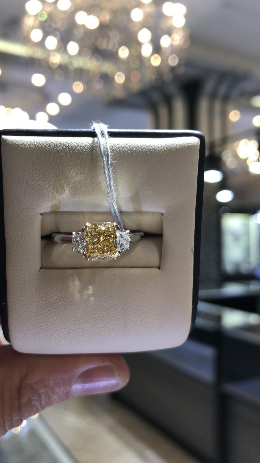 Three-Stone Fancy Yellow Diamond Engagement Ring 1.95 Carat In New Condition In New York, NY