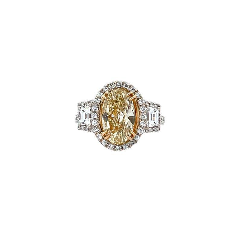 Women's Three Stone Fancy Yellow Diamond Ring 2.48ct D1.10ct 18k WG   For Sale