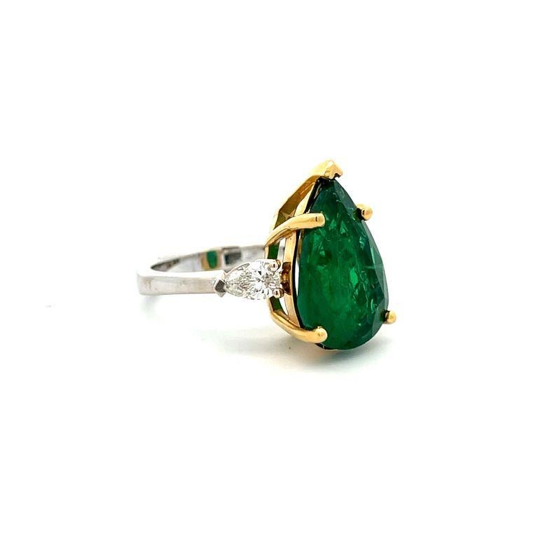 Modern Three Stone Green Emerald & White Diamond Ring 7.49CT in 18K Two Tone Gold For Sale