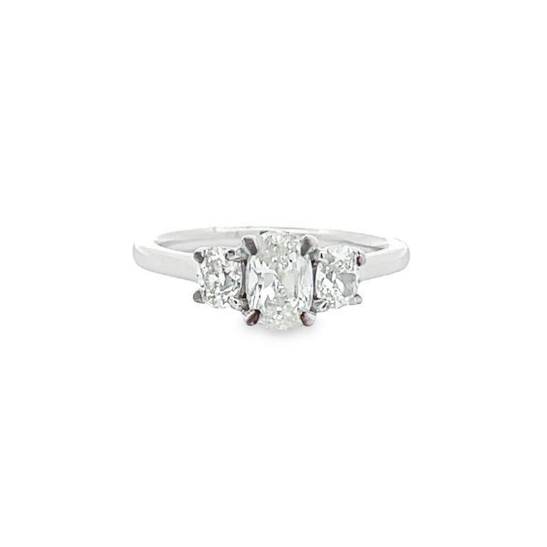 Bague à trois pierres diamant ovale 1,16 carat or blanc 14 carats G/SI-VS Neuf - En vente à New York, NY