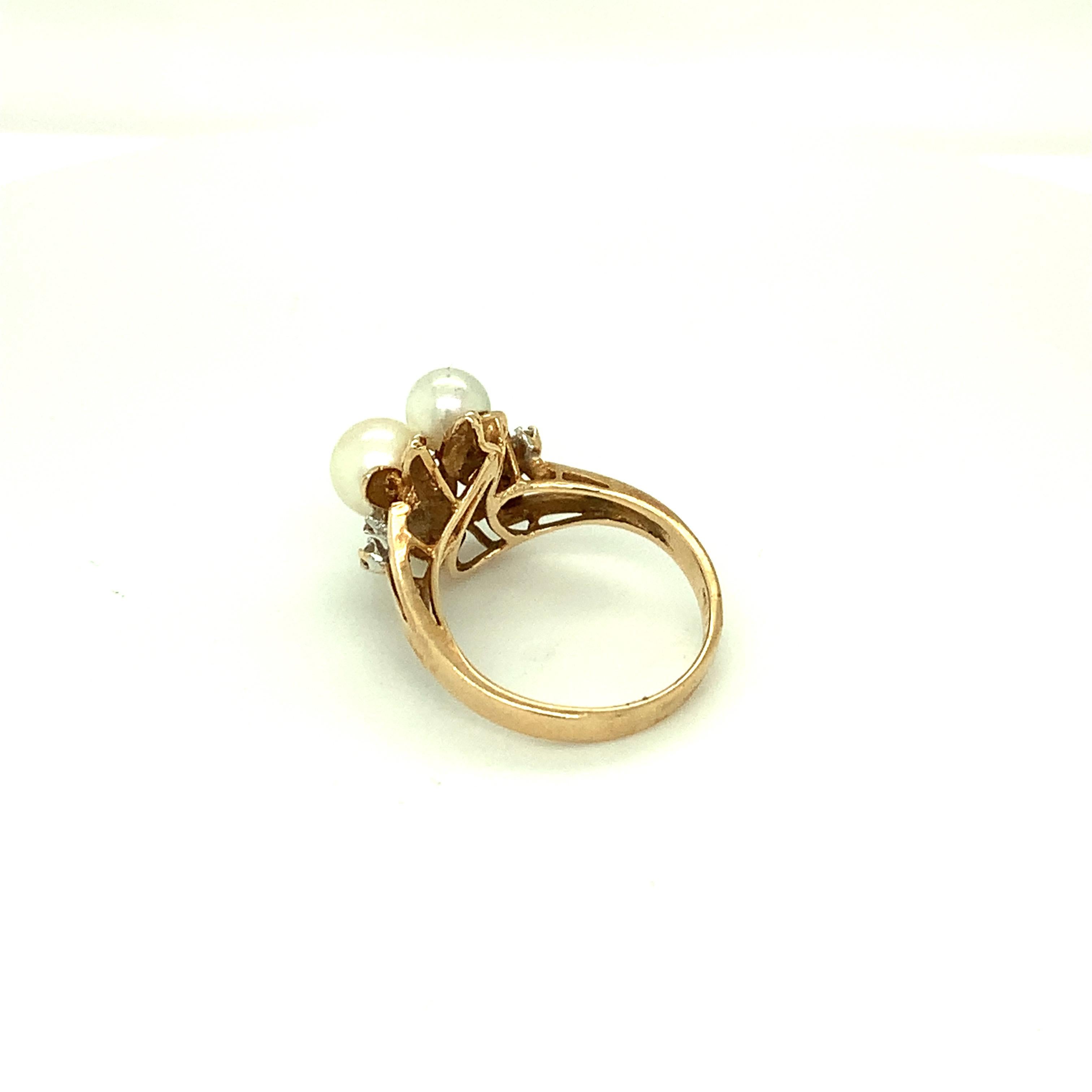 Three Stone Pearl Ring Set in 14K Yellow Gold 3
