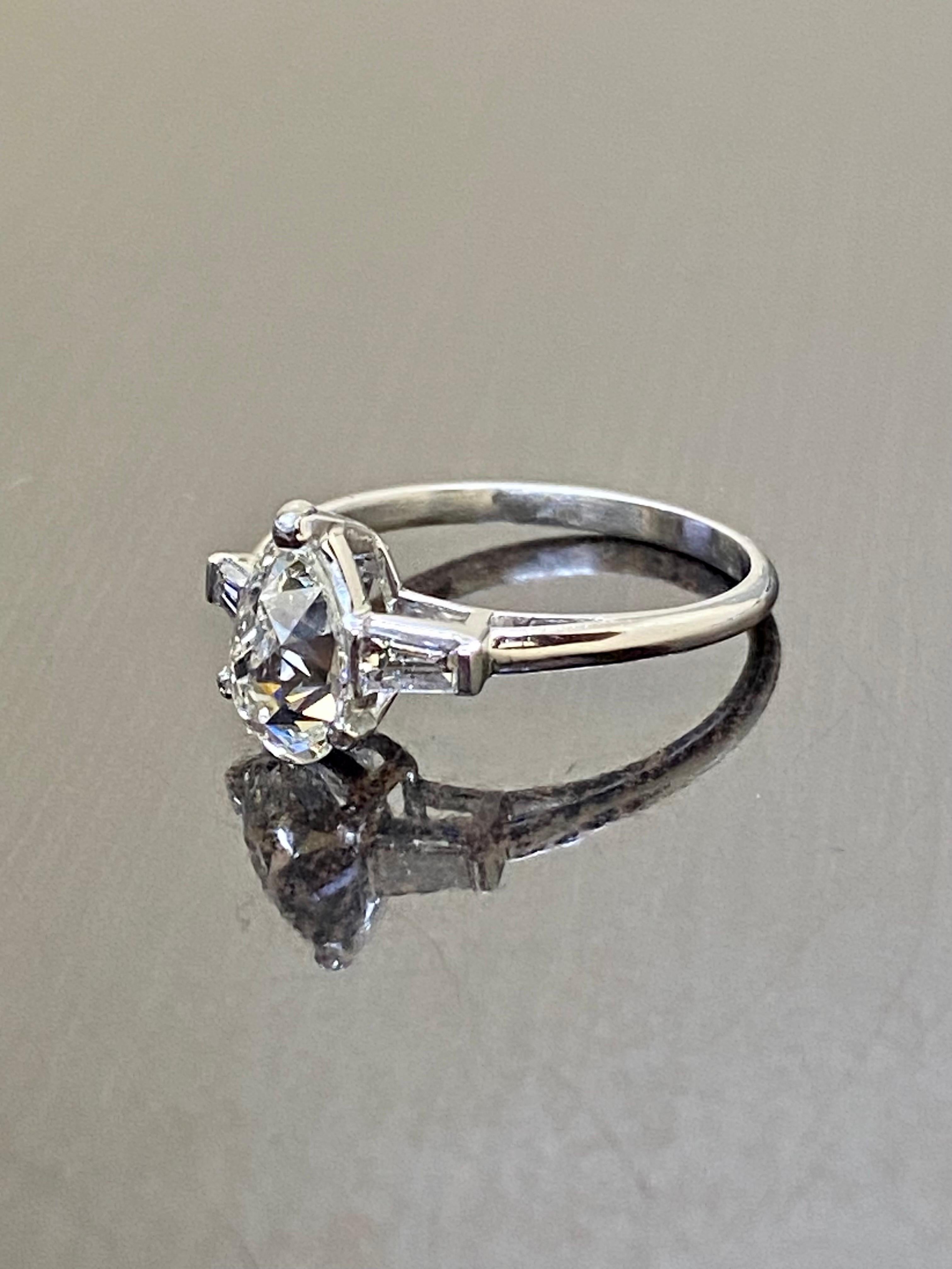 Women's or Men's Three Stone Platinum 1.12 Carat Rose Cut Pear Shape Diamond Engagement Ring For Sale