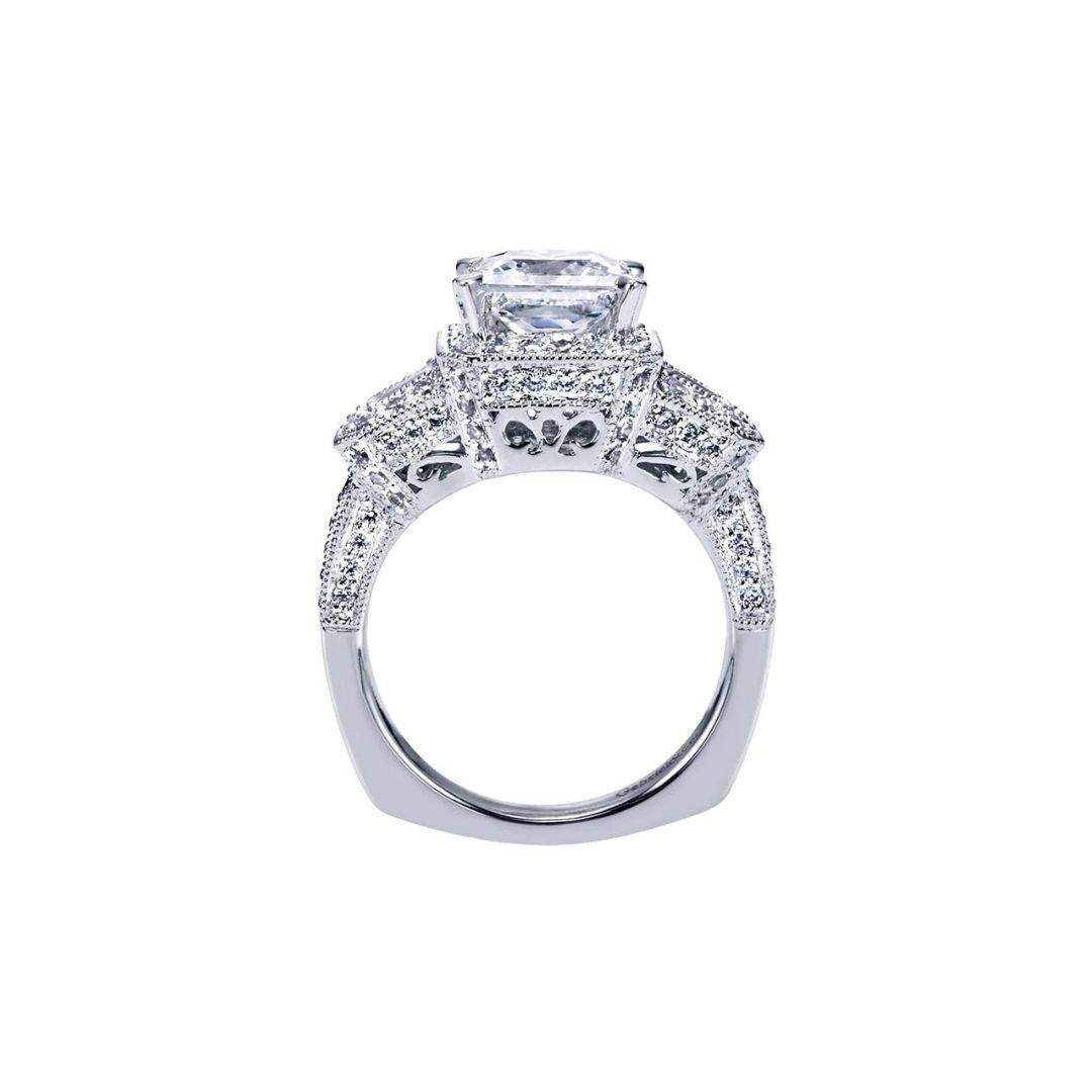 Women's Three Stone Princess Cut Diamond Engagement Ring For Sale