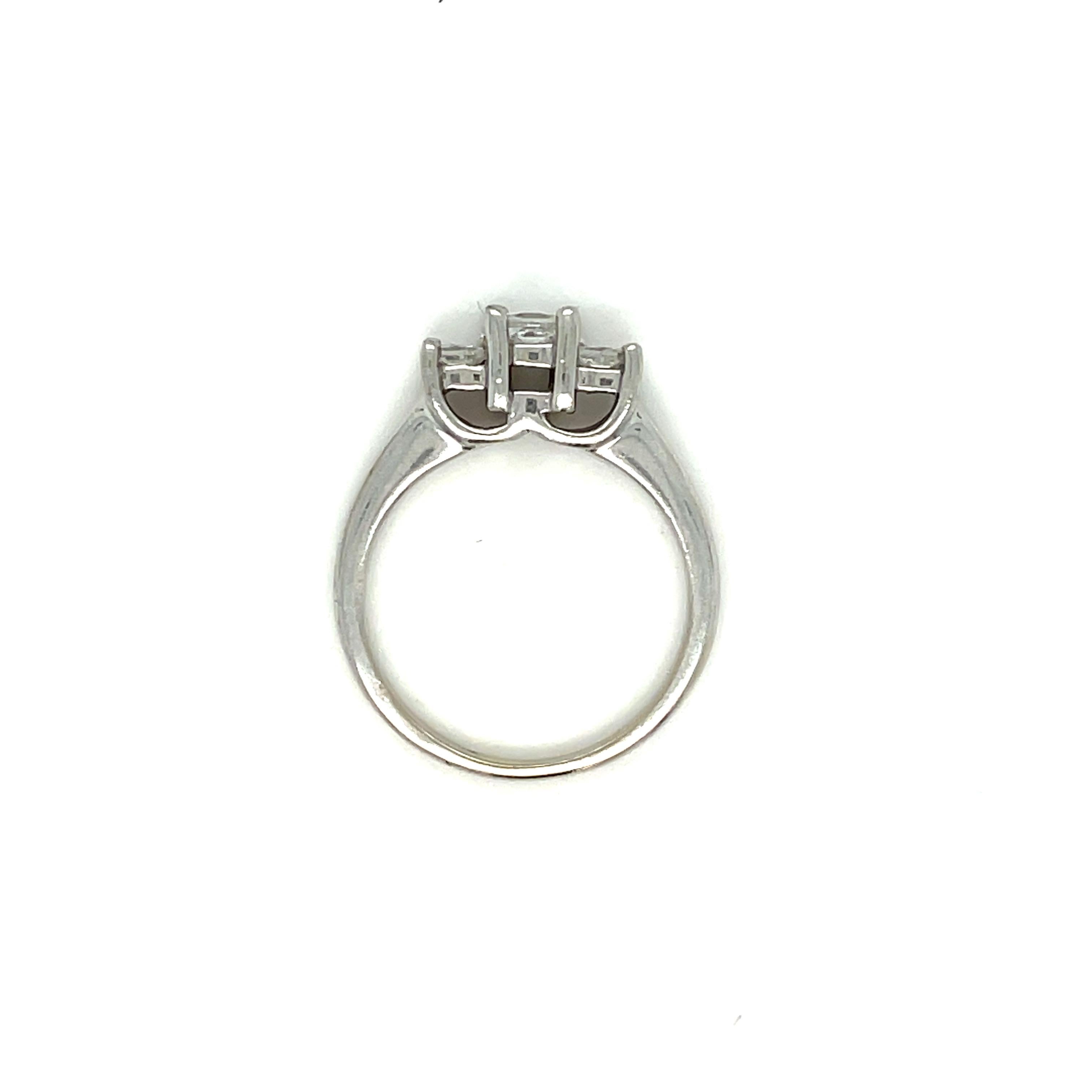 Three-Stone Princess Cut Engagement Ring in 14k White Gold In Excellent Condition For Sale In beverly hills, CA