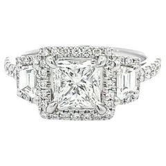 Dreisteiniger Prinzessin-Diamantring 2,52 Karat 18k Weißgold GIA H/SI1