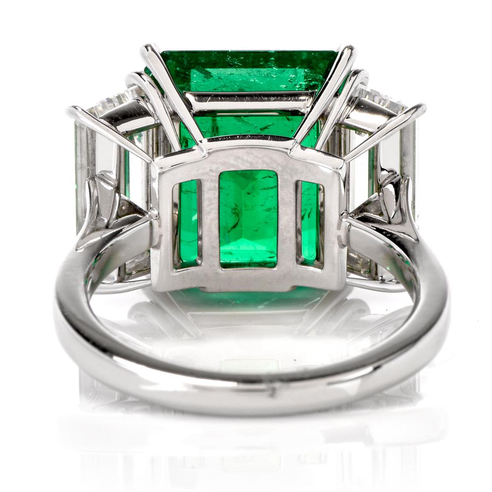 Three-Stone Rectangular Emerald Diamond Platinum Ring For Sale 2