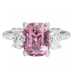 Three-Stone Ring with 3.09ct Lavender Spinel