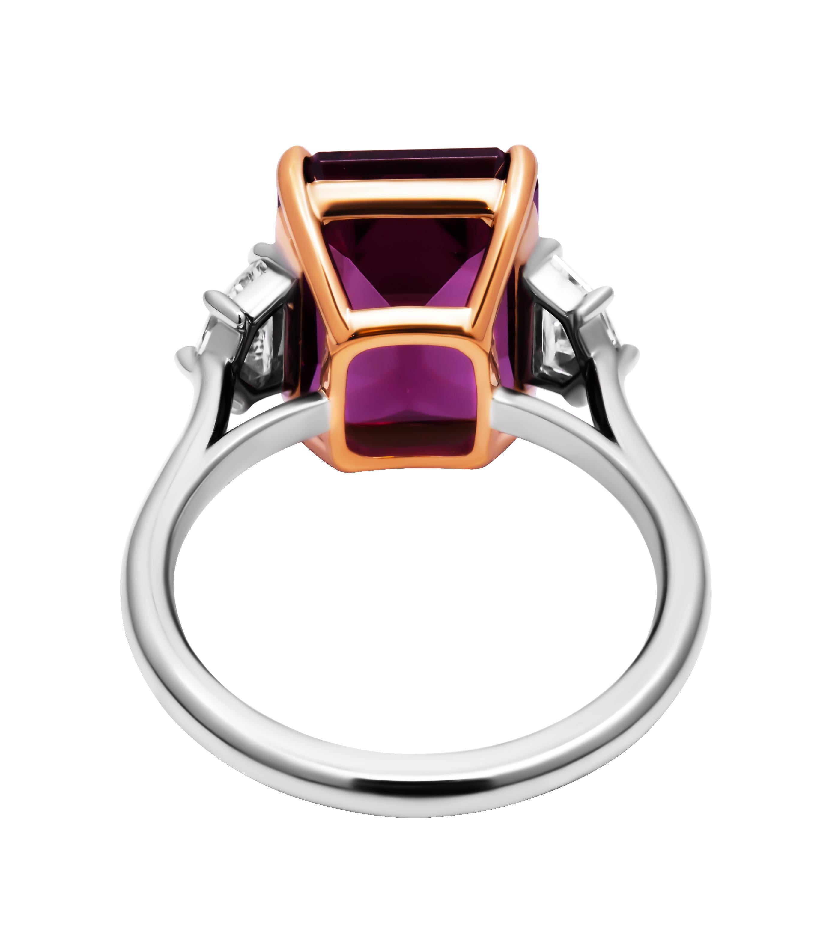 Modern Three Stone Ring with 7.05ct Purple Garnet For Sale