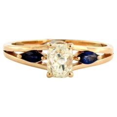Three stone ring with sapphire and old mine cut diamond up to 1.03ct 18k gold