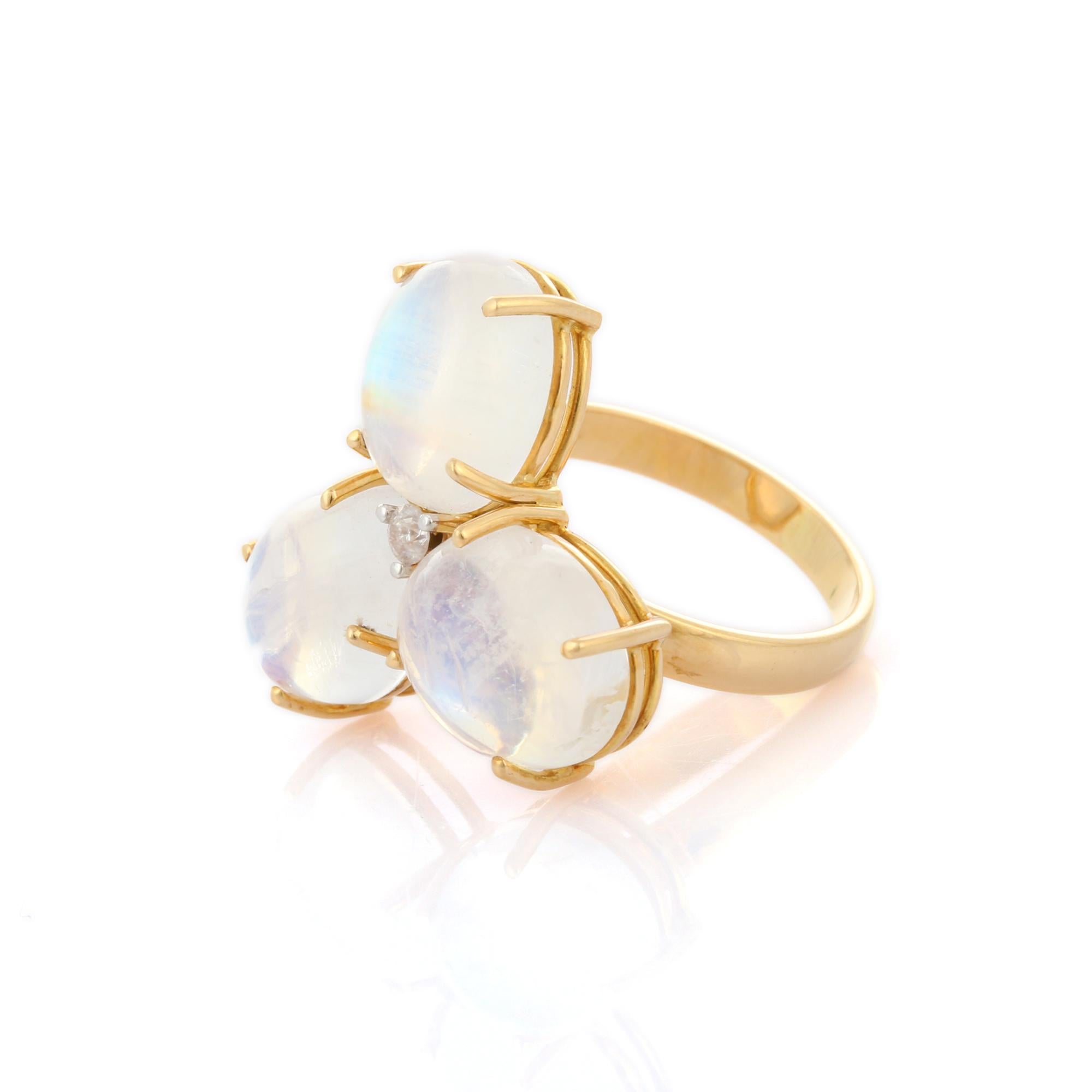 For Sale:  Three Stone Rose Moonstone Diamond Cocktail Ring in 18K Yellow Gold 3