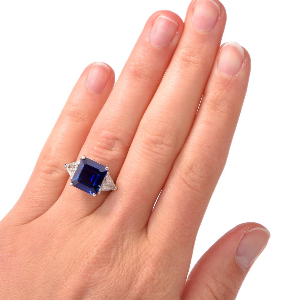 Three-Stone Sapphire Trilliant Diamond Platinum Ring 3