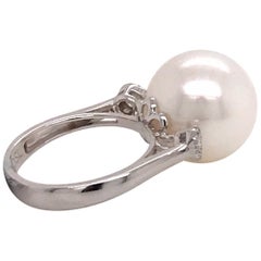 Three-Stone South Sea Pearl Diamond Ring 0.12 Carat 18 Karat White Gold