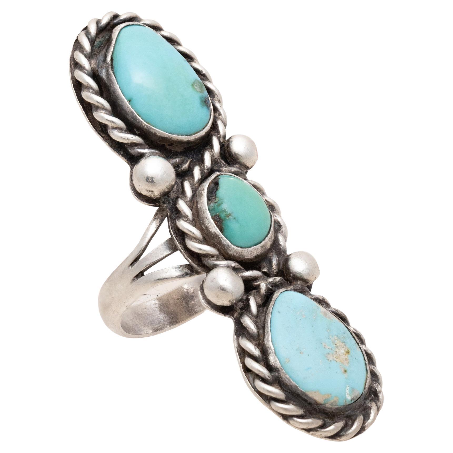 Anello con tre pietre di turchese e argento sterling