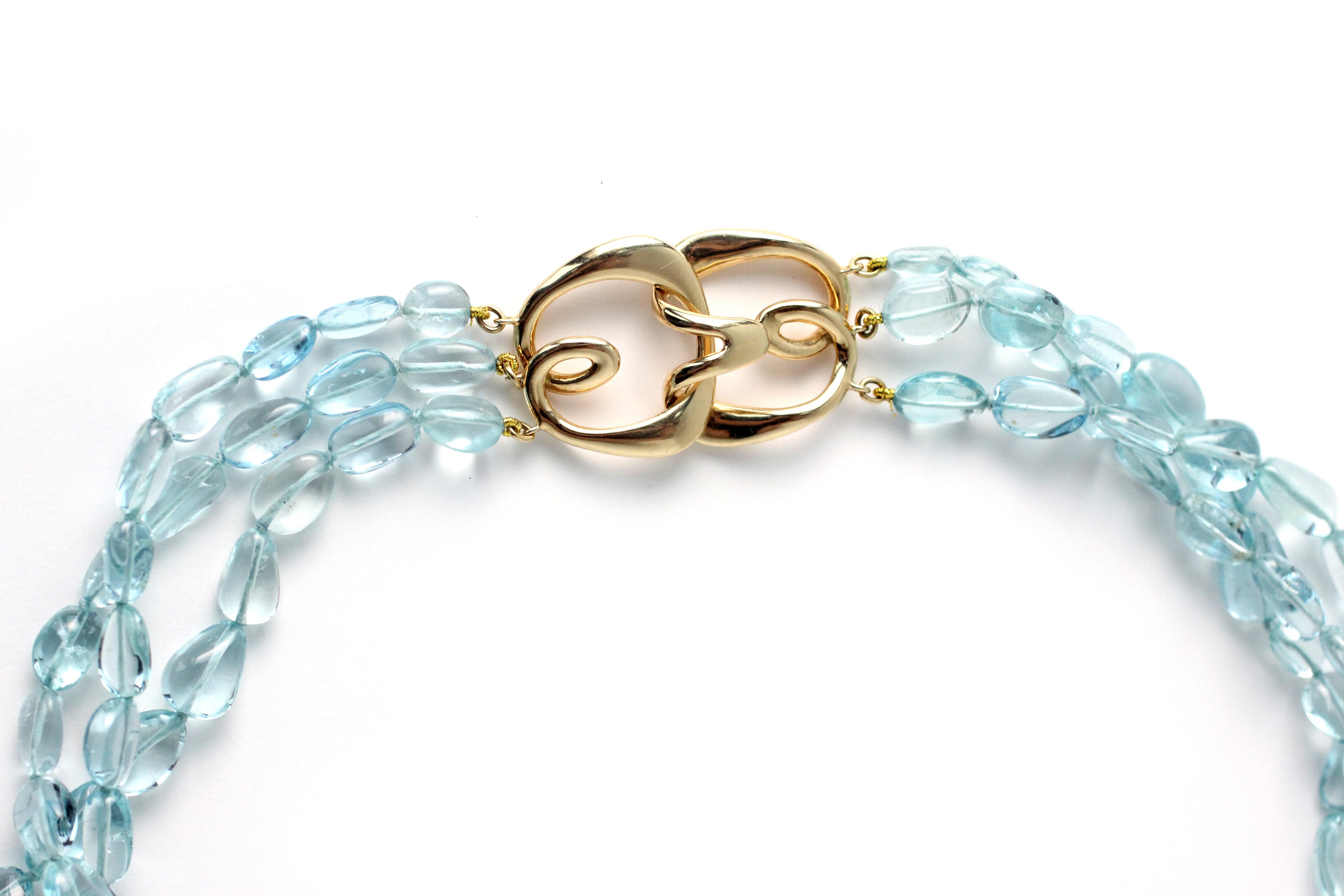 Three Strand Aquamarine Bead Necklace with 18 Karat Gold Hook Clasp In New Condition In Brooklyn, NY