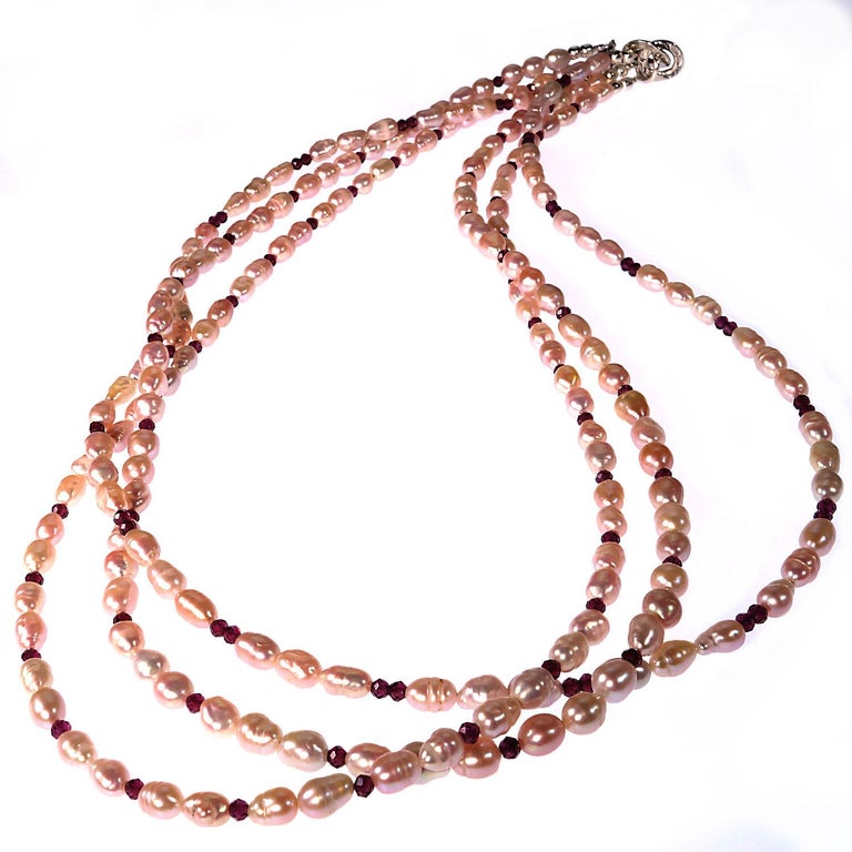 Three strand mauve Pearl and Rhodolite necklace with Sterling Clasp For Sale at 1stdibs