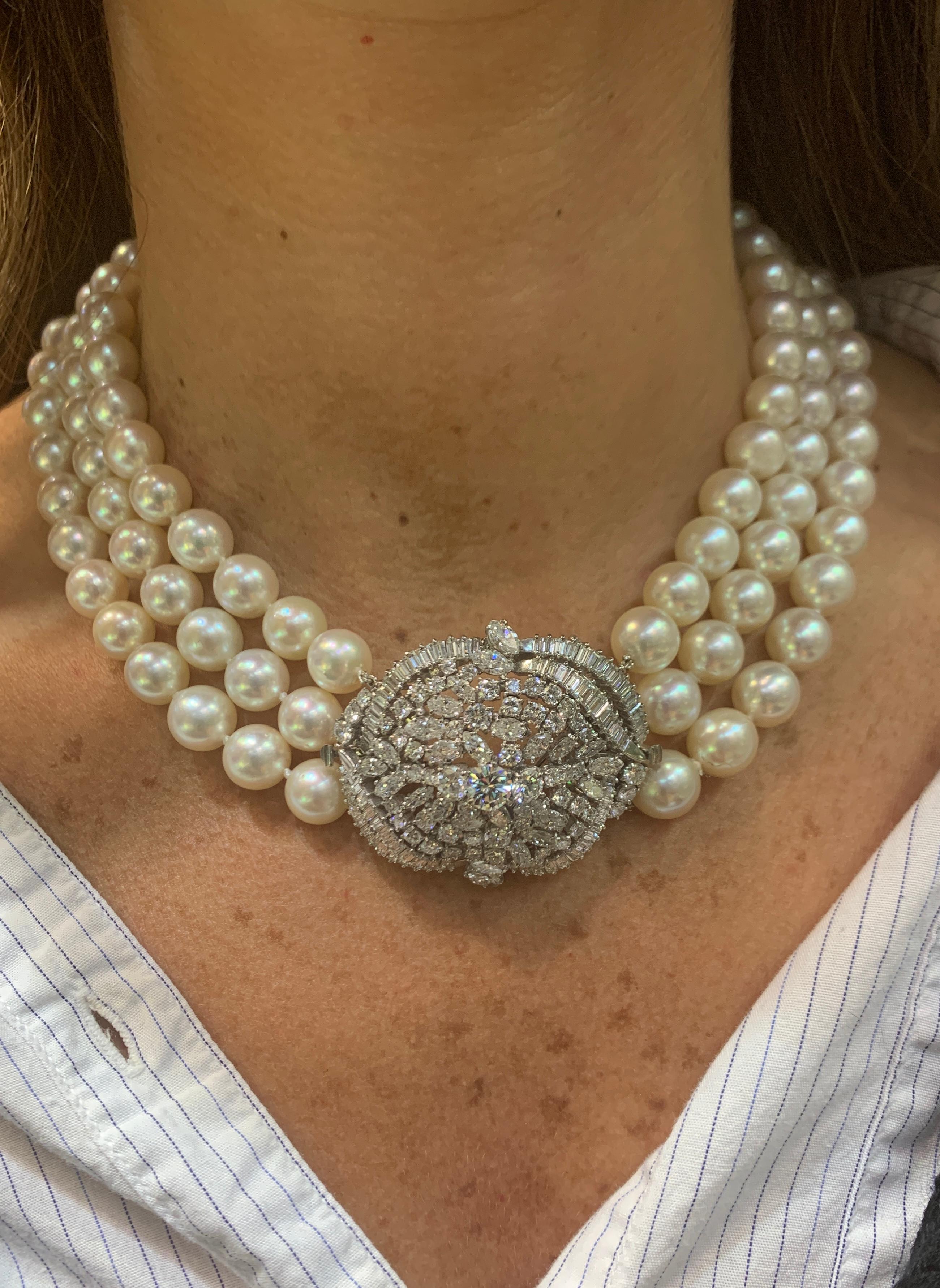 Perle Collier de perles et de diamants à trois brins en vente
