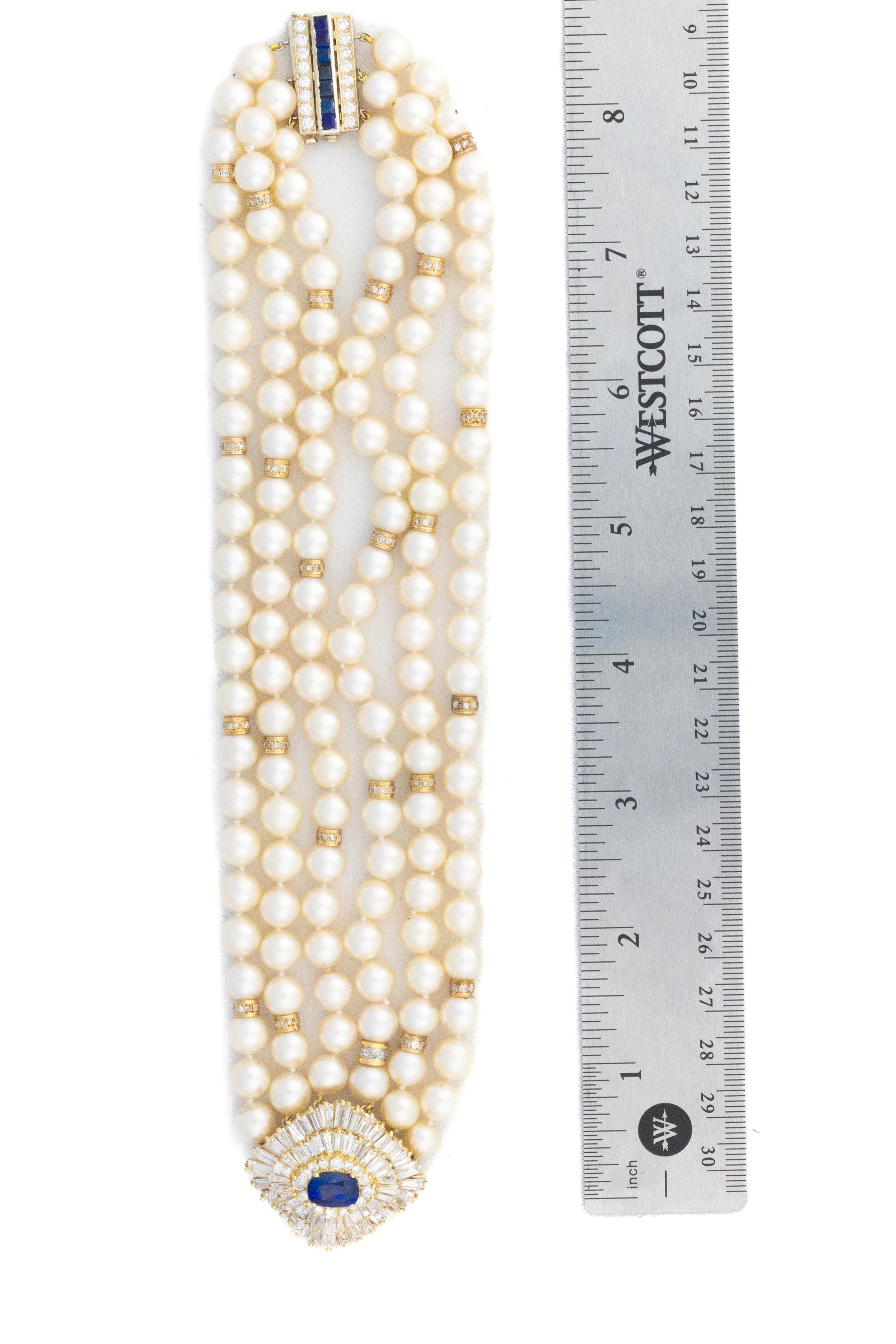 Dreireihige Perlenkette mit Saphir- und Diamantverschluss Damen im Angebot
