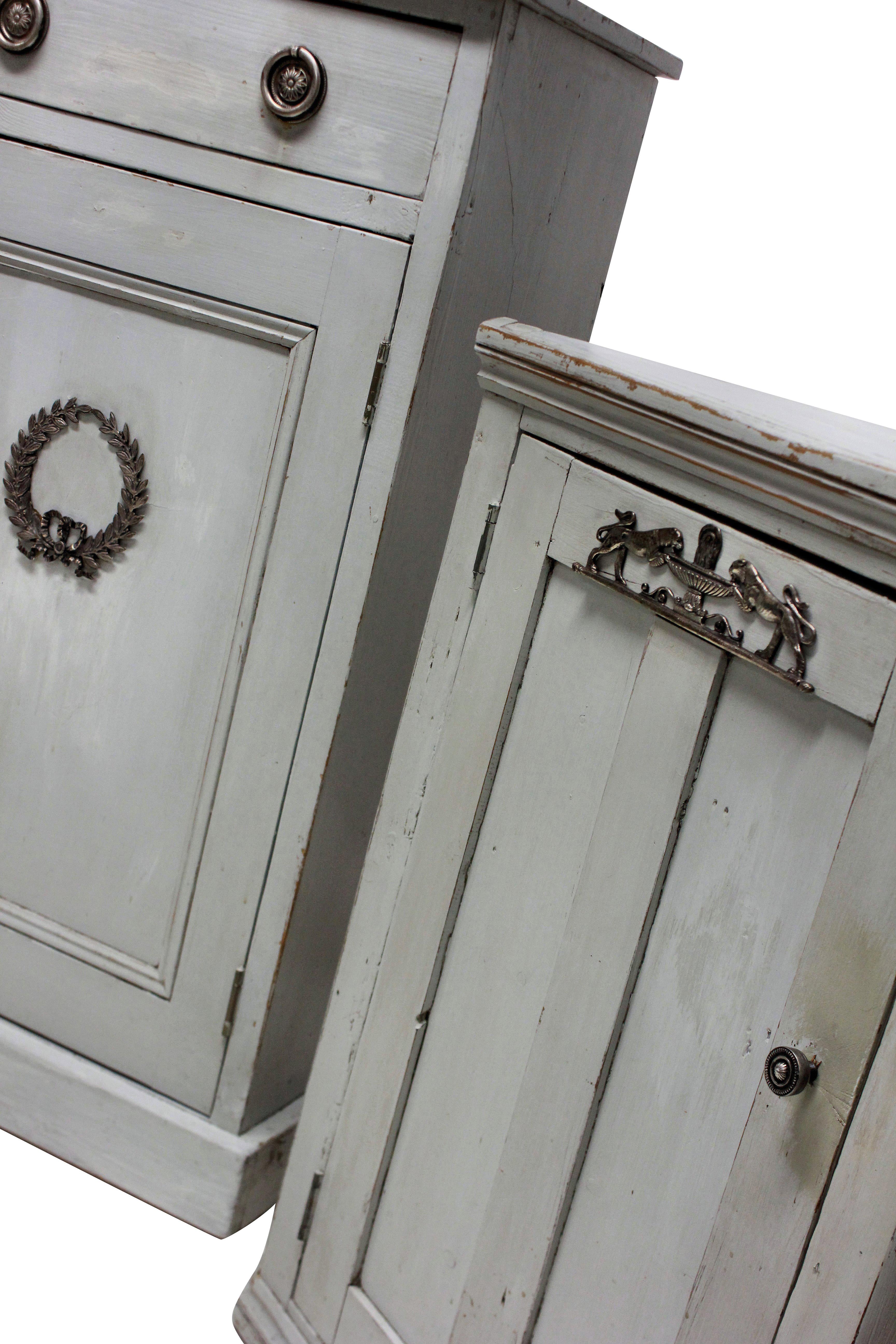 Three Swedish Painted Cupboards with Silver Mounts In Good Condition In London, GB