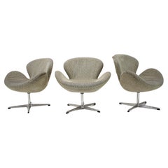 Swivel Lounge Armchair in the style of Arne Jacobsen, 1990s