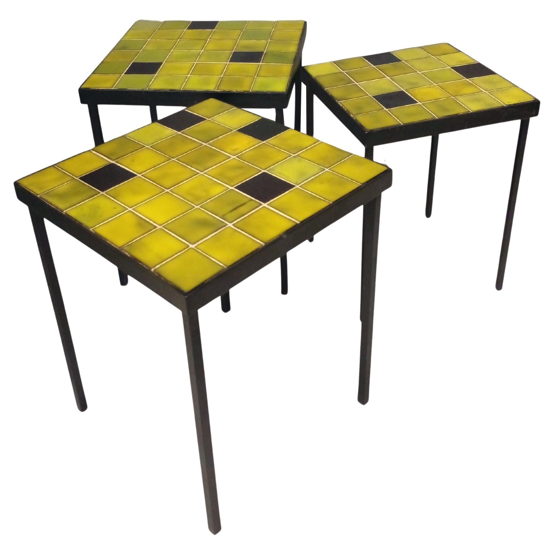 Trois tables d'appoint par Mado Jolain & René Legrand, France, vers 1960 Bon état - En vente à Paris, FR