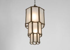 Lampadario Art Deco a tre livelli in ottone e vetro, Francia, anni '40
