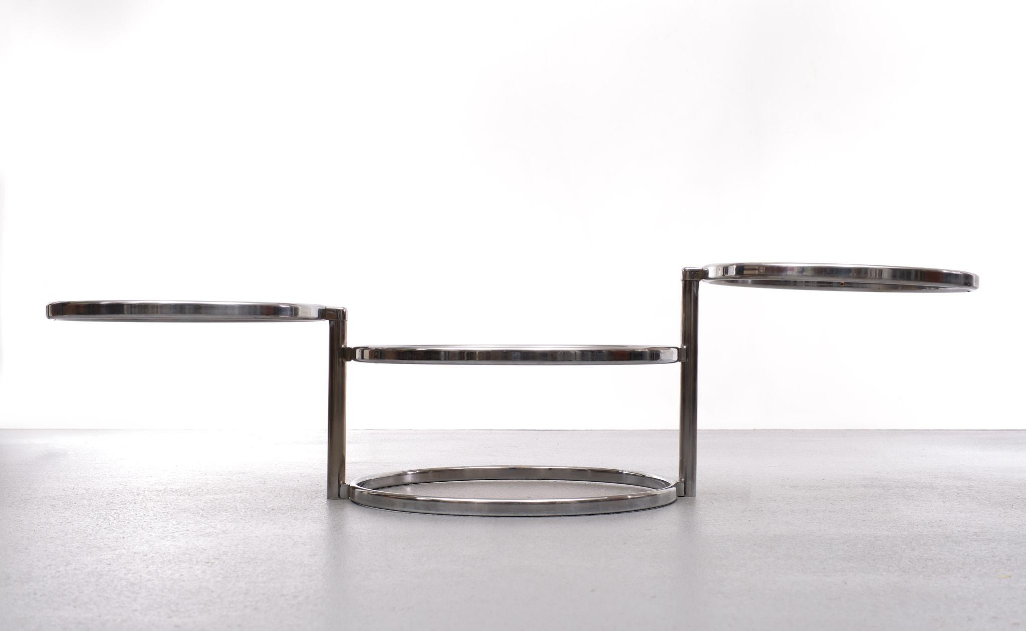 Three Tier Coffee Table Attributed to Milo Baugman, 1970s In Good Condition In Den Haag, NL