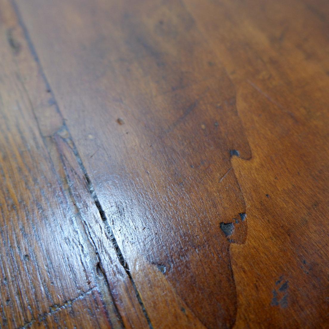 Table de présentation à trois niveaux provenant d'une boutique - années 1900 en vente 7