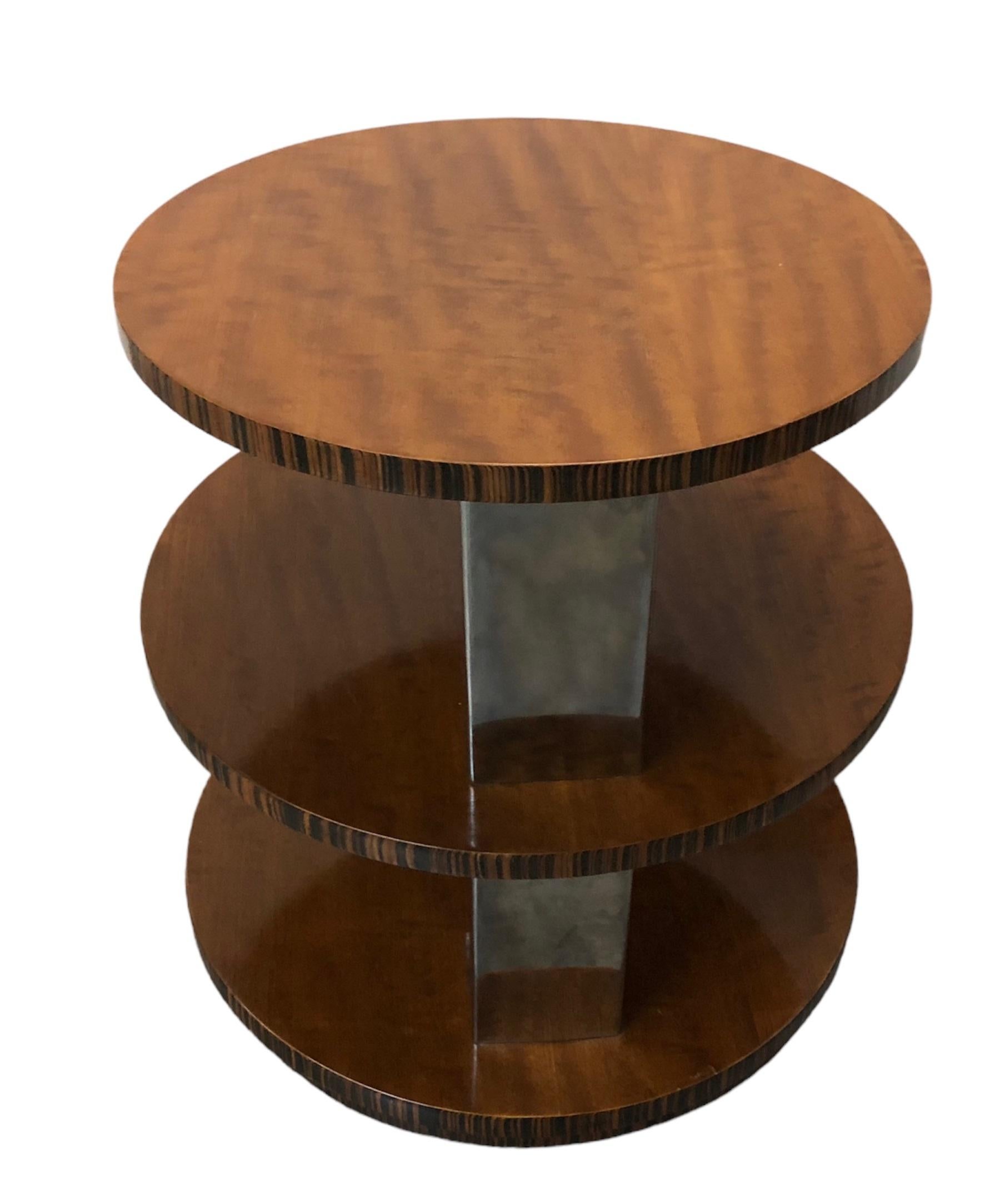 Three Tier Table 'Attributed to the Bauhaus' German For Sale 12