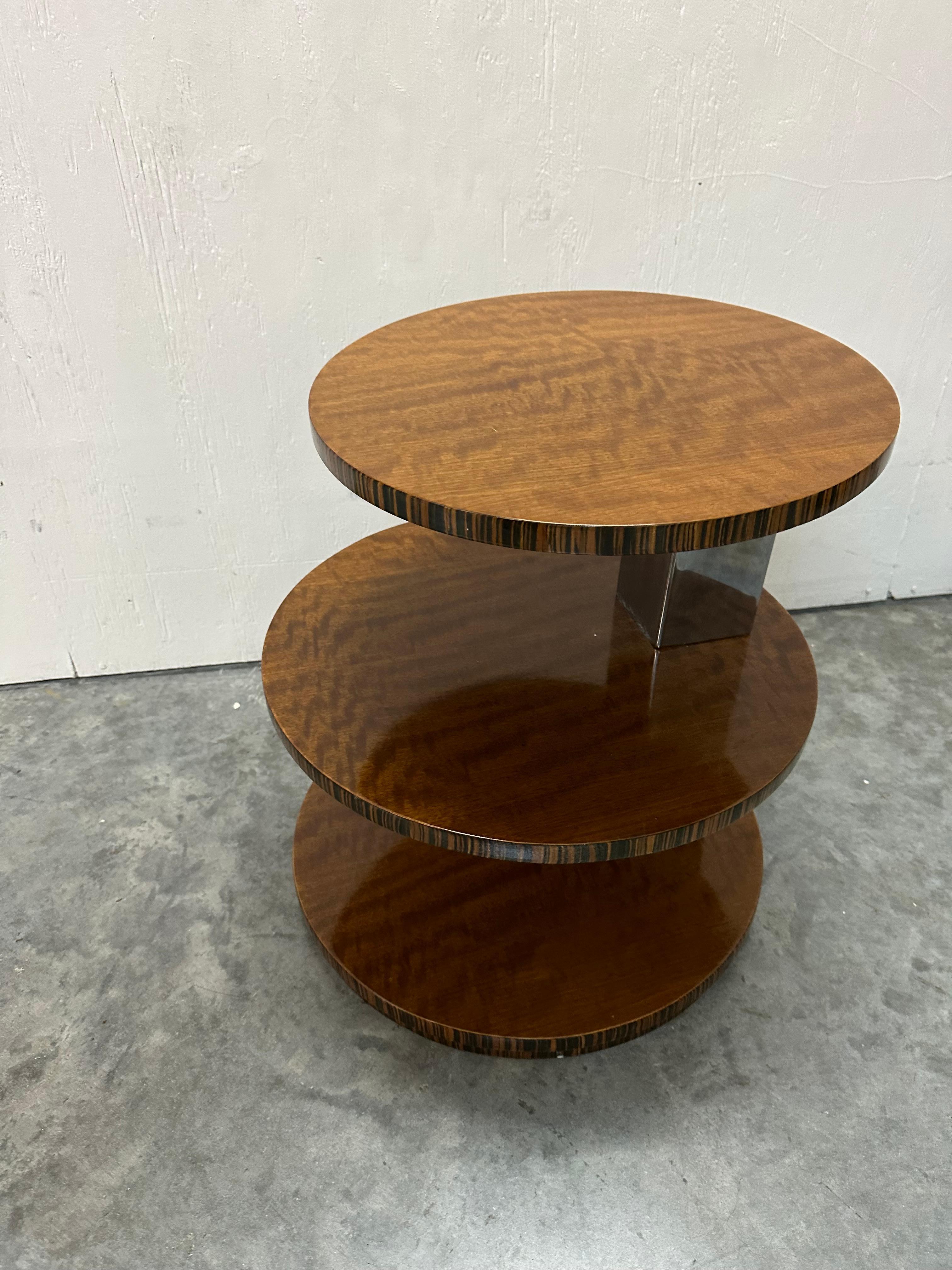 Three Tier Table 'Attributed to the Bauhaus' German For Sale 14