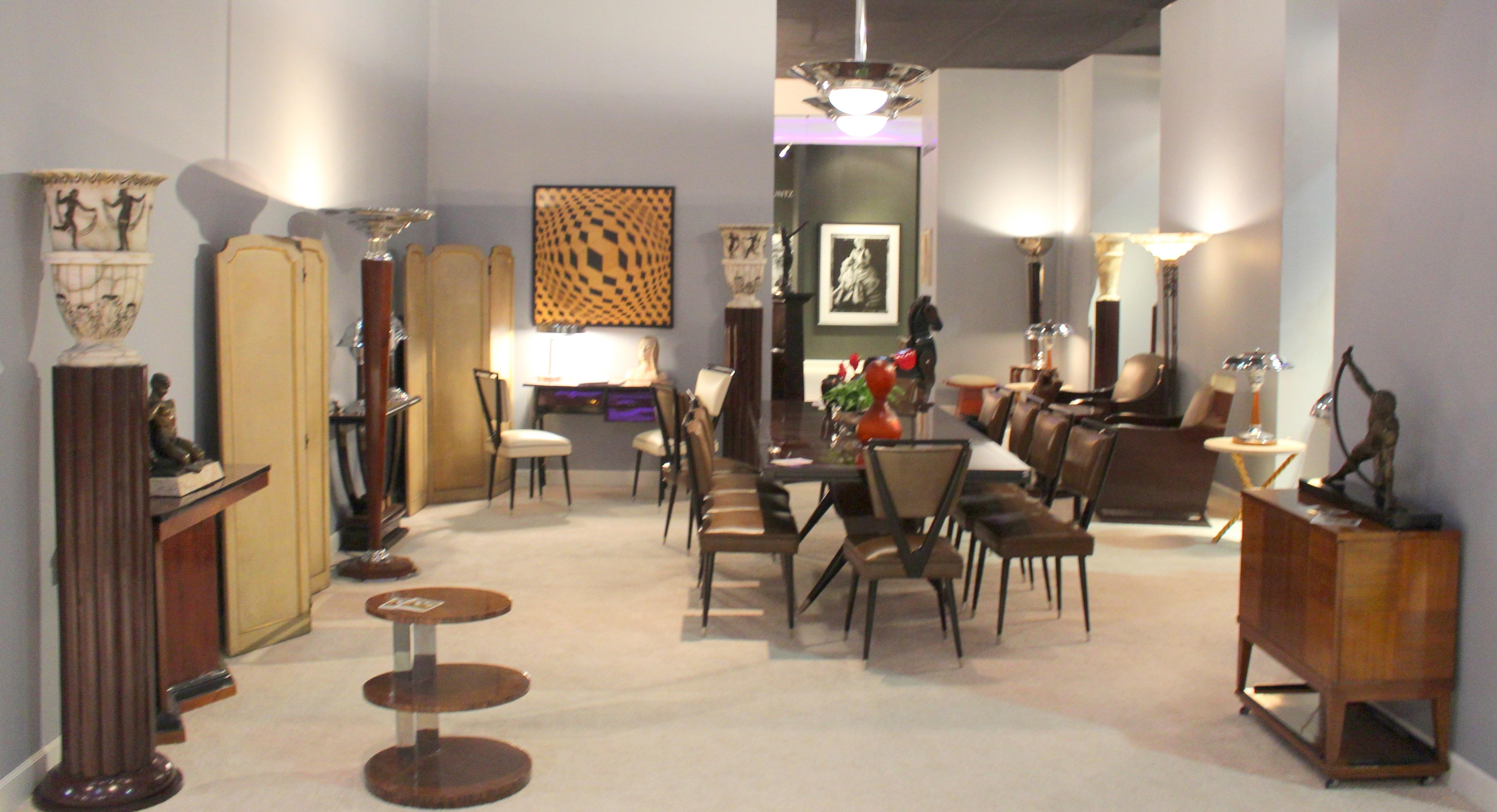 Chrome Table à trois niveaux « Attribuée au Bauhaus » allemande en vente