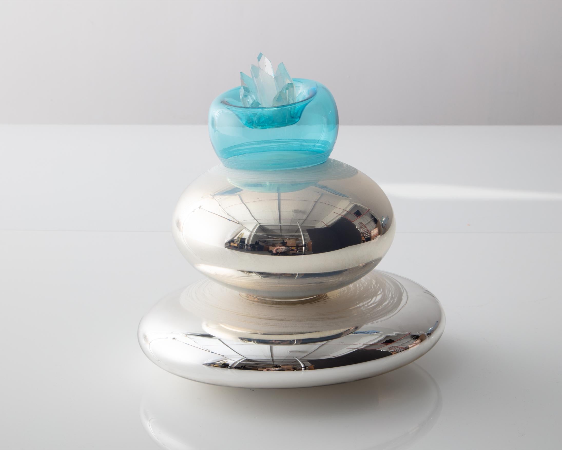 Three-tiered stacked bubble sculpture. Mirrored silver and turquoise applied glass crystals. Etched circles on mirrored tiers, signed on bottom with felt pad. Designed and made by Jeff Zimmerman, USA, 2021.
