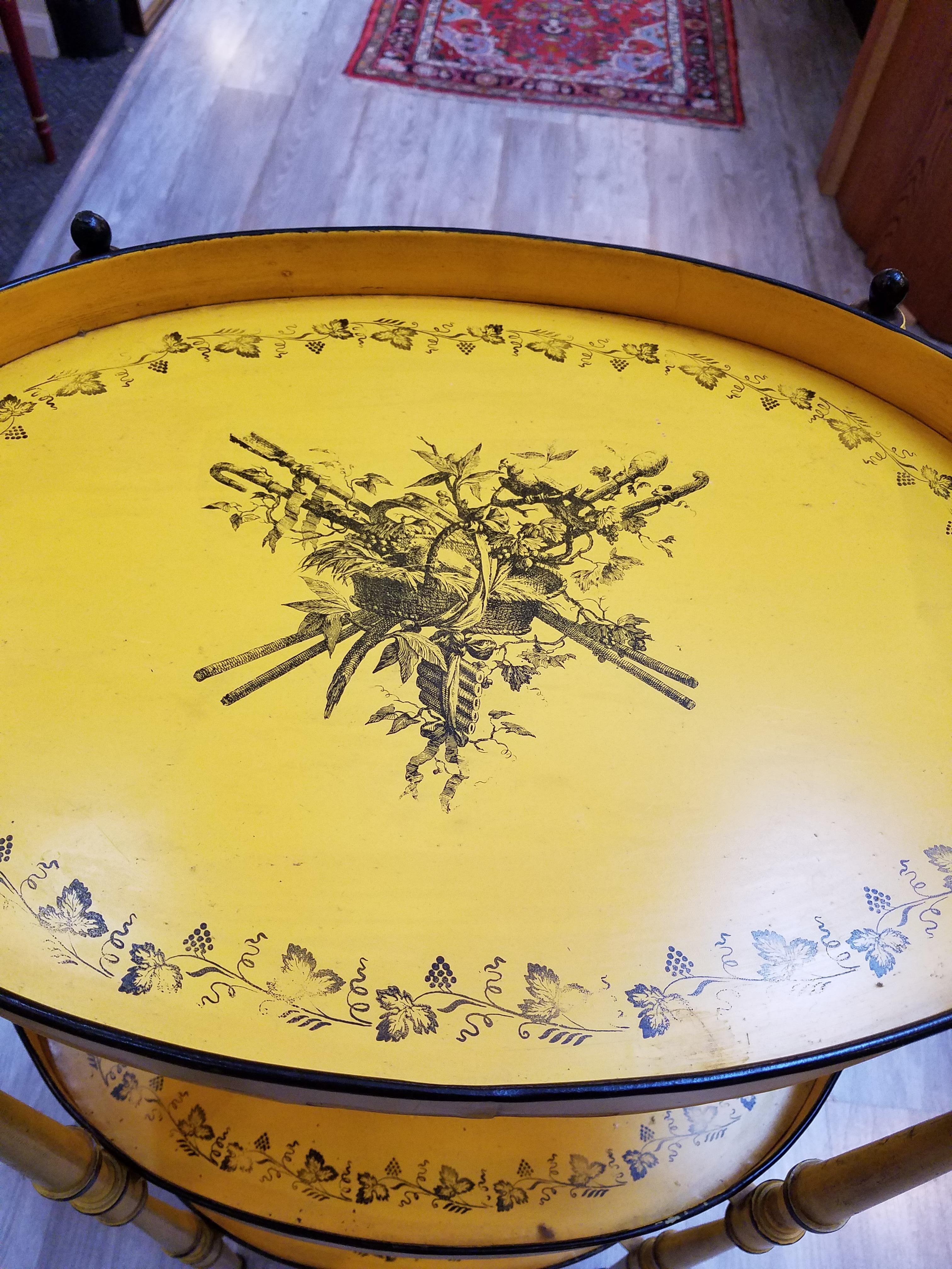 Three Tiered Yellow and Black Tole Tray Stand, Italy, 1960s In Good Condition In Lambertville, NJ