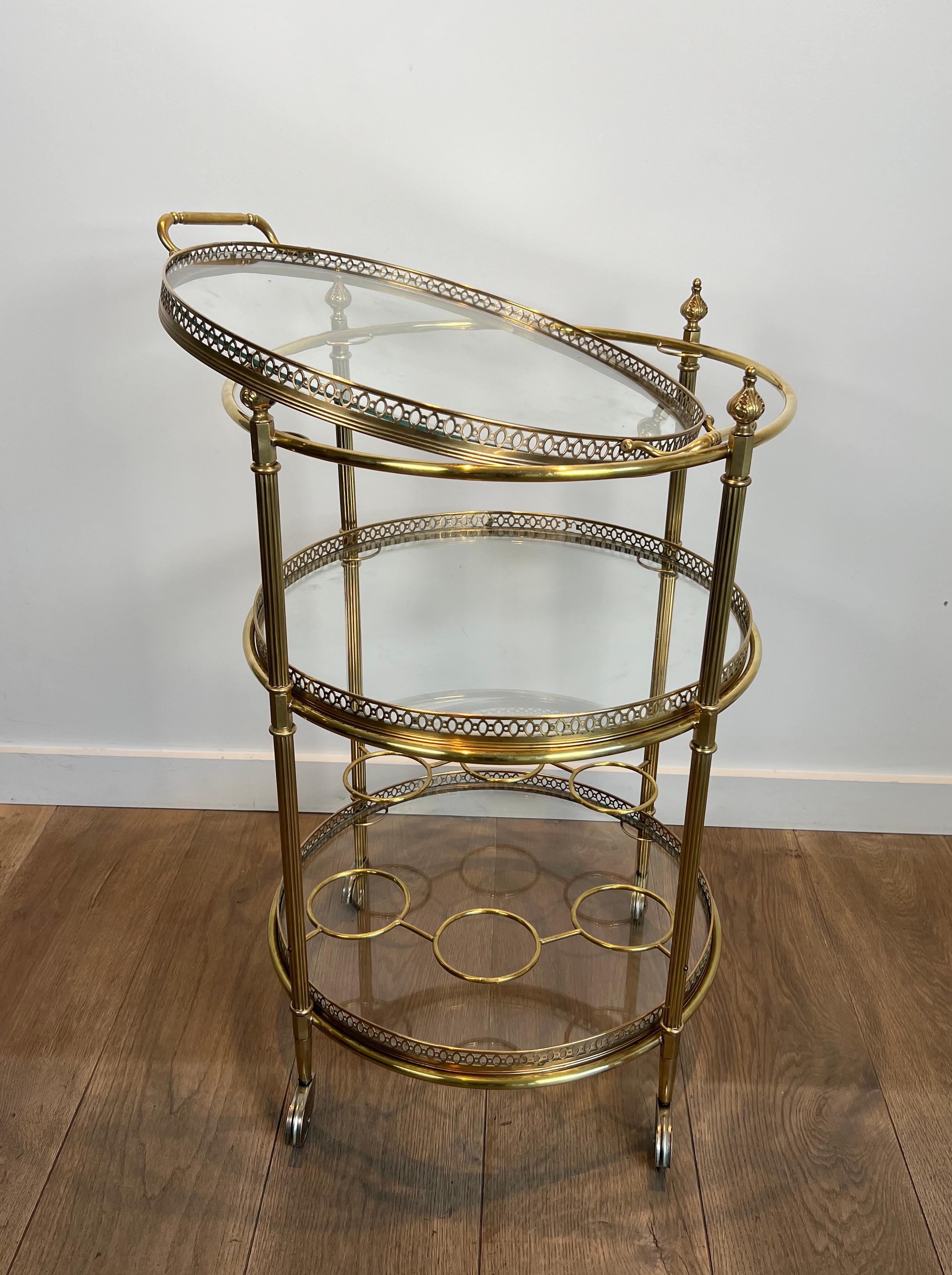 Three Tiers Neoclassical Style Round Brass Bar Cart Attributed to Maison Jansen In Good Condition In Marcq-en-Barœul, Hauts-de-France