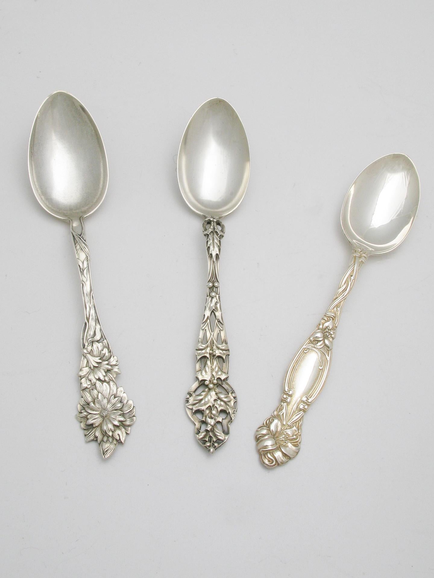 Three Tiffany and Co. sterling silver teaspoons, with assorted beautiful decorations in the pattern Holly: perfect and rare.
They are three little sculptures, to be used and admired. Treat Yourself to this luxury!