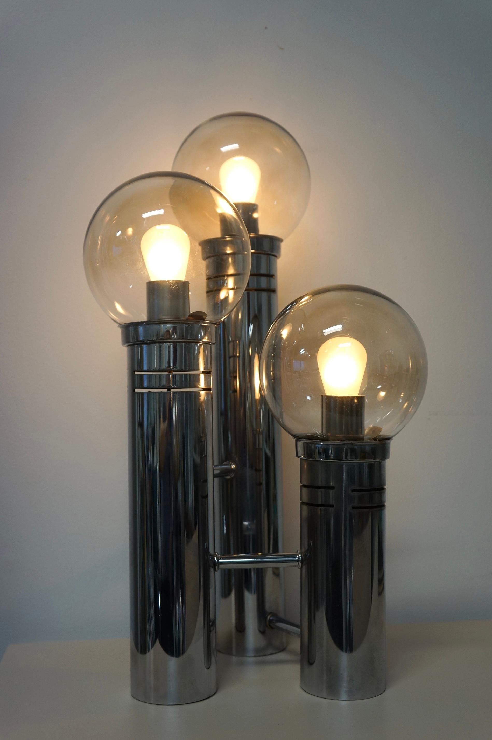 20th Century Three Transparent Glass Globe And Chrome Tier Table Lamp 