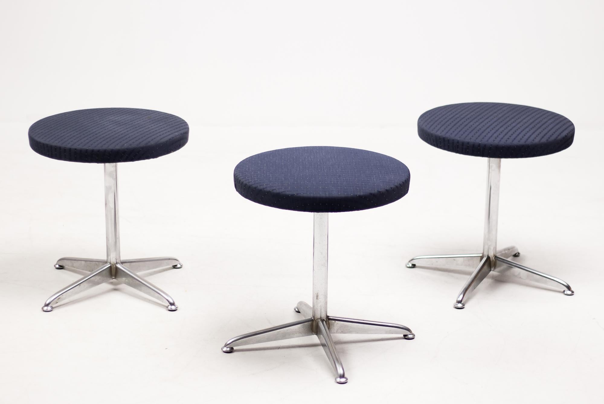 Three Upholstered Stools In Good Condition In Dronten, NL