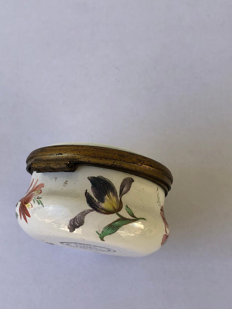 Three Vintage Bilston and Battersea Enamel Boxes For Sale at 1stDibs