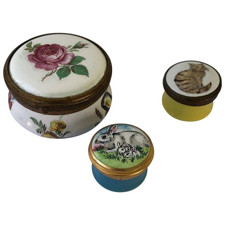 Three Vintage Bilston and Battersea Enamel Boxes For Sale at 1stDibs