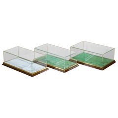 THREE ViNTAGE HARDWOOD & GLASS TABLE TOP DISPLAY CASES FOR TRINKETS 10.5X29X15CM