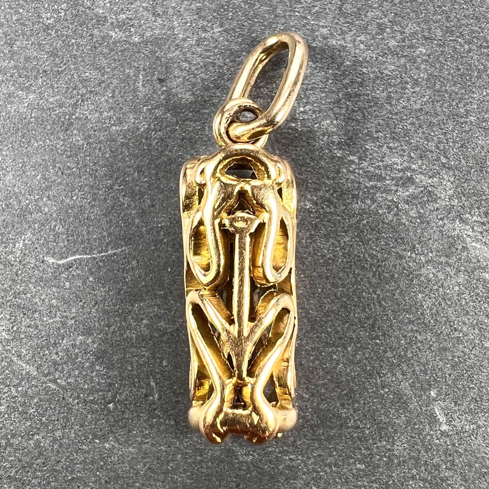 Three Wise Monkeys 18K Yellow Gold Charm Pendant In Good Condition In London, GB
